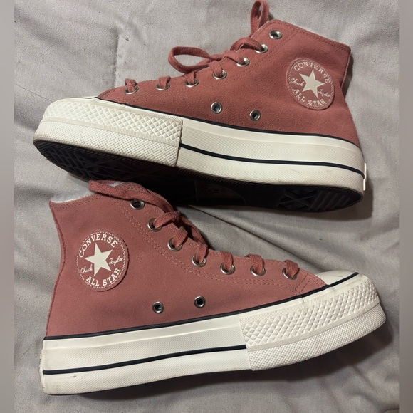 Converse Women's Dusty Rose High-Top Sneakers - Picture 1 of 2